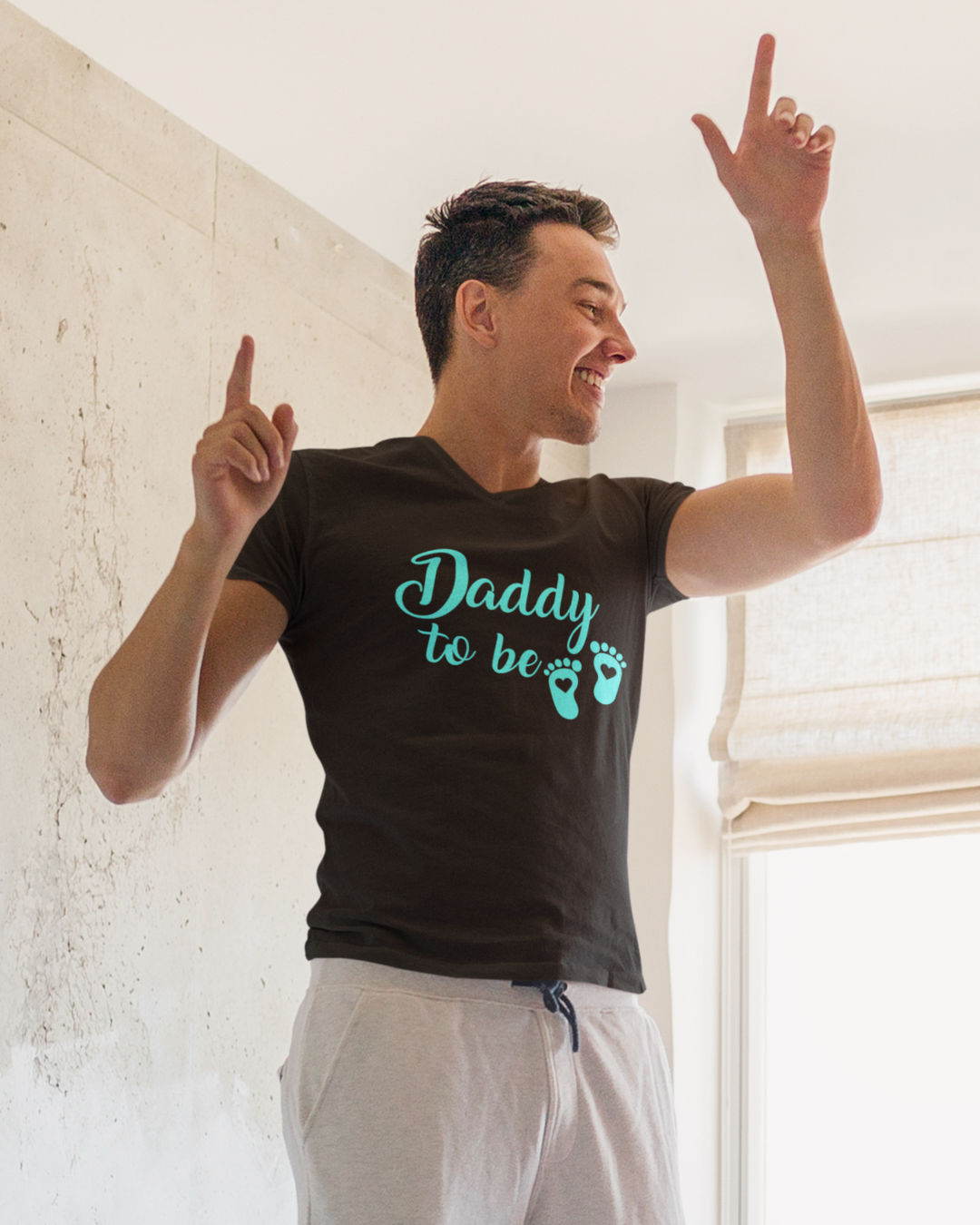 MOMMY & DADDY TO BE