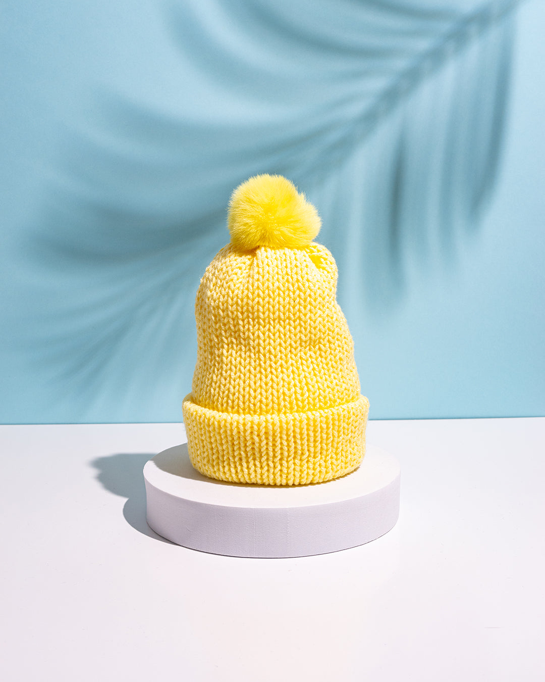 ENOBARVA KAPA Z COFKOM (Majhna Velikost)