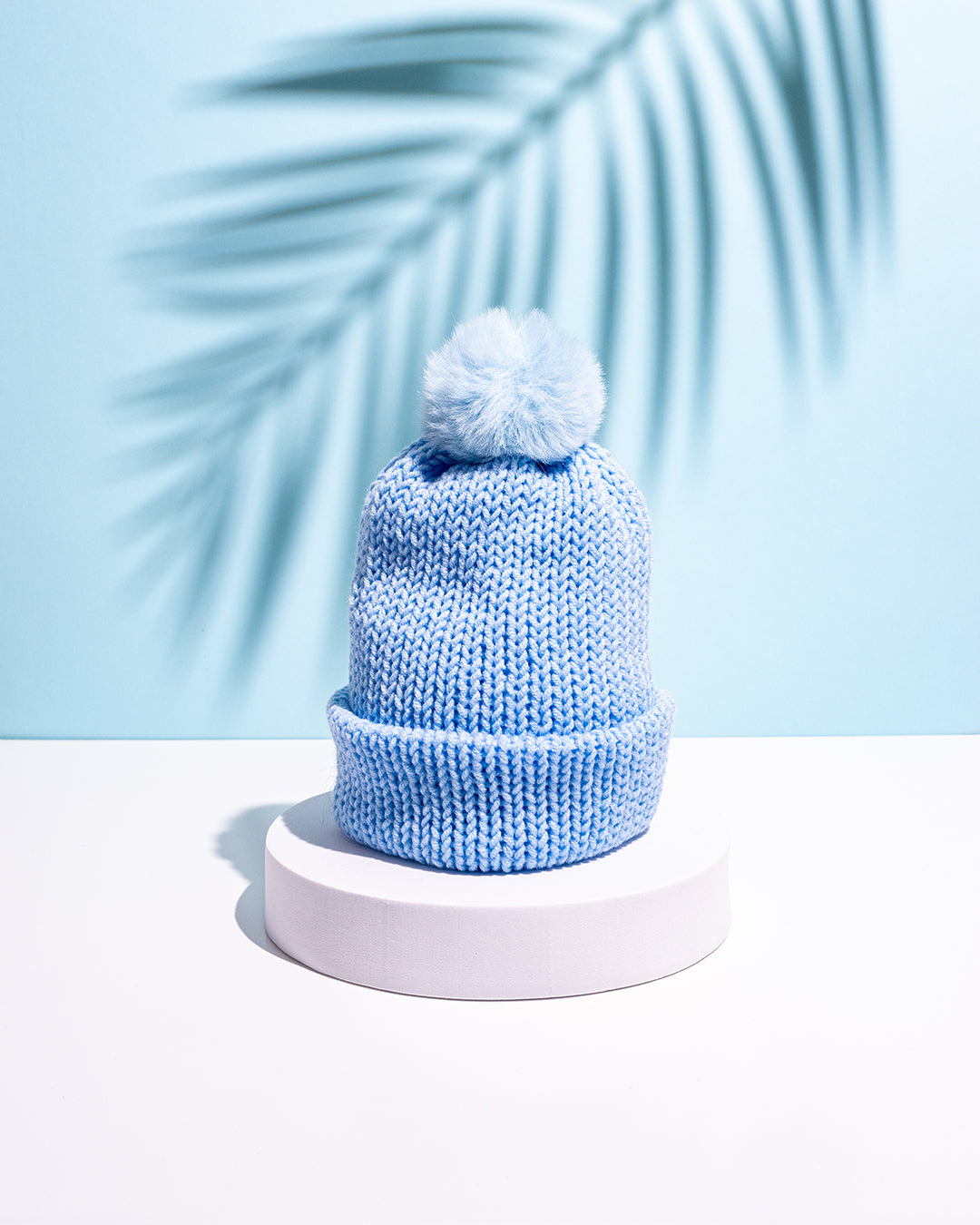 ENOBARVA KAPA Z COFKOM (Majhna Velikost)