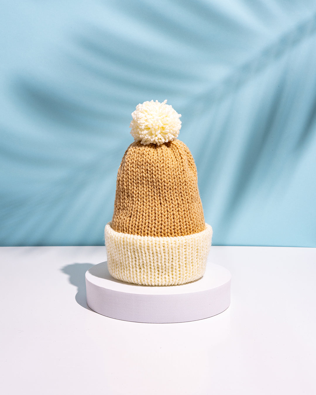 RJAVO BELA KAPA - BELI COFEK (Srednja Velikost)